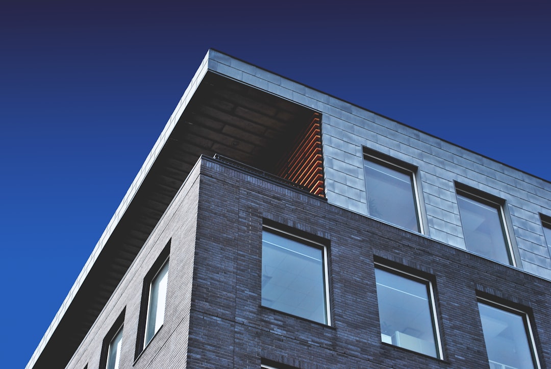 Borrower Sentiment Shifts as Financing Choices Respond to Changing Economic and Rate Environment