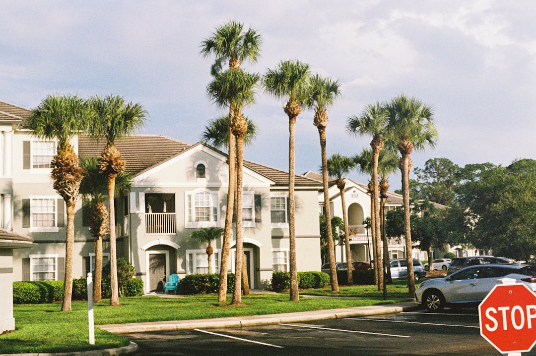 Florida: Sun-Splashed Strength and Supply Gaps