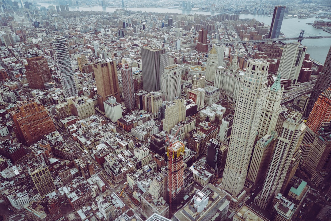 NYC Office Market Faces Deep Discounts