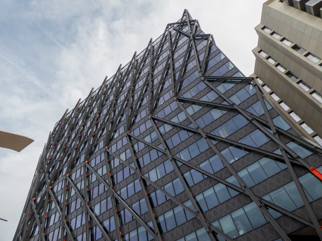 Flat Rates, High Vacancies—Welcome to the New Office Normal