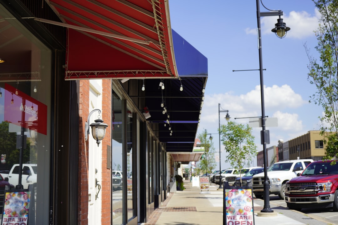 St. Louis Retail Market Defies Odds with Tight Vacancy