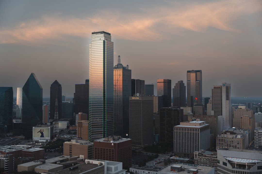 Suburban Dallas Retail Rents Surge Past $50 as Costs Escalate