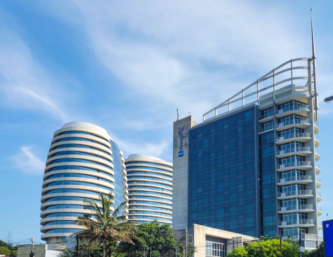 Trophy CRE Prices Edge Higher for Second Month