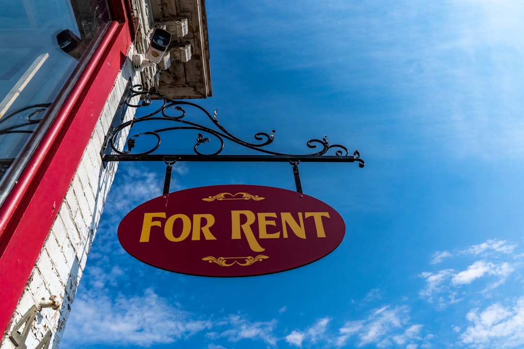 U.S. Retail Real Estate Holds Firm as Rent Growth Returns