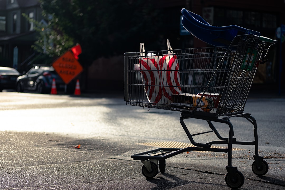 U.S. Retail Sector Firms in Q3 with Uneven Recovery Across Metros